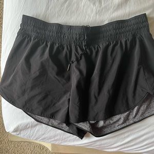 Reversible Lulu shorts